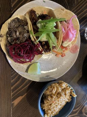 Von links nach rechts: Macha mushroom, Ginger Carnitas & Aguagate Cocrante   at Reposados Tacos y Tequila in Golden