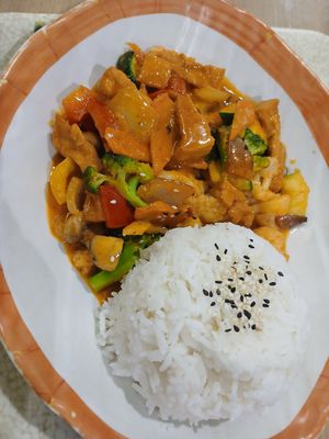 Red curry tofu at Pho Ever - Donauplex in Vienna