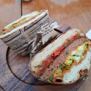 Special burger at Les Tontons Veg in Paris