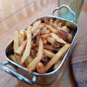 Fries at Les Tontons Veg in Paris