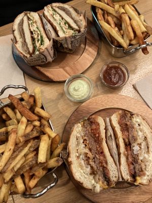   at Les Tontons Veg in Paris