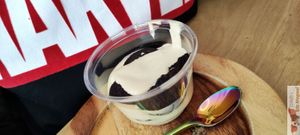 Tiramisi Oreo ! at Les Tontons Veg in Paris