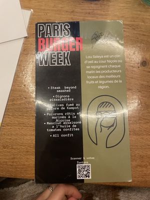 Burger of the week (9/01/23) #Veganuary at Les Tontons Veg in Paris