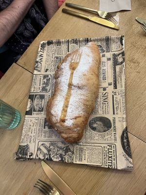 Double friza  at Les Tontons Veg in Paris