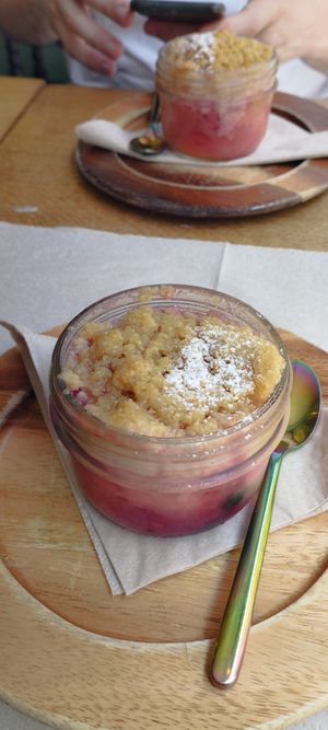  at Les Tontons Veg in Paris