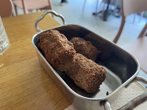 Falafels  at Les Tontons Veg in Paris