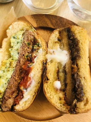 Burgers at Les Tontons Veg in Paris