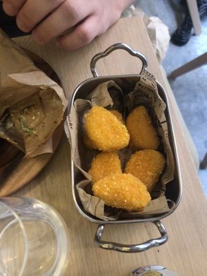Nuggets at Les Tontons Veg in Paris