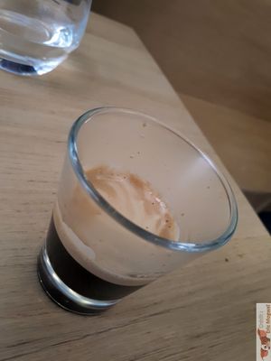 coffee at Les Tontons Veg in Paris