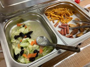 Breakfast dishes: just a few are vegan options at Yun Min Villa 雲閩農莊 - Yún Mǐn NóngZhuāng in Fuli