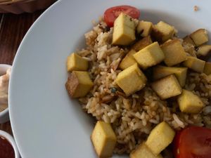 Tofu and basmati rice at Avotu Ezītis miglā in Riga