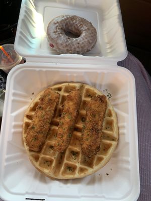 LOOK AT THAT CHICKEN (this was before I put on syrup) at Donut Villa Diner in Malden