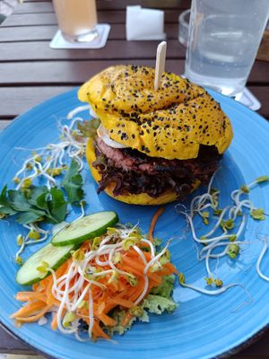 Super lecker Veganer Burger at Wirtshaus Waldquelle in Ramsau Bei Berchtesgaden