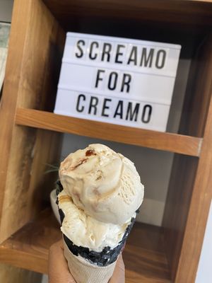 Screamo 😍😍 at Creamo in Los Angeles