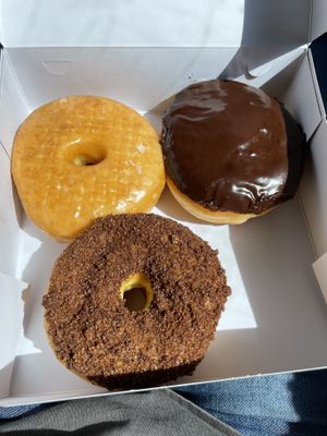 Toast(bottom) was my fav. I love cinnamony and crumbly!  at Creamo in Los Angeles