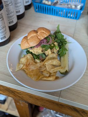 Bom-Bay Tuna at Ultralife Cafe in Newport