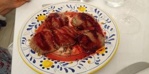 Ravioli di barbabietola con ripieno di patate at Trattoria Chapeau in Avola