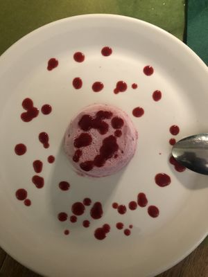 Semifreddo ai frutti di bosco  at Focacceria da Francesco in Sarzana