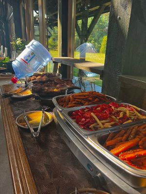 Best brunch ever at Chill Inn in Bernati