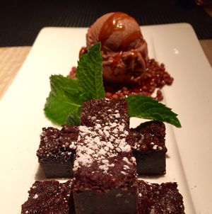 Vegan Brownie a la Mode at Wynn Hotel - Wazuzu in Las Vegas