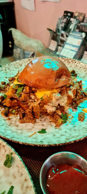 Shawarma Heaven 🤩 at Dominion Food Revolution in Frankfurt