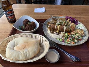 Dominion Mix + extra Falafel  at Dominion Food Revolution in Frankfurt