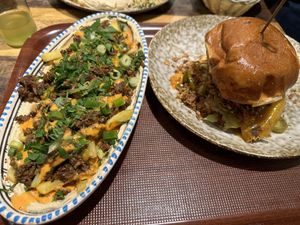 Beyond Burger mit Hack Pommes  at Dominion Food Revolution in Frankfurt