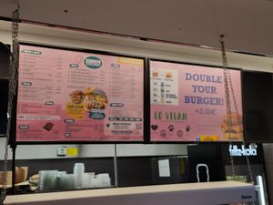 Menu October 2024 at Dominion Food Revolution in Frankfurt