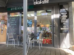 Outdoor seating   at Dominion Food Revolution in Frankfurt