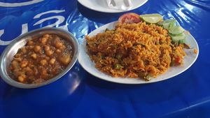 Chickpeas, potato curry (40k Kip) and rice with vegetables (40k Kip) at Taj Mahal in Vientiane