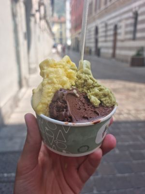  at Gelab Gelateria in Como