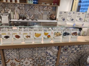 Choix véganes at Gelab Gelateria in Como