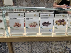   at Gelab Gelateria in Como