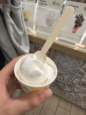   at Gelab Gelateria in Como