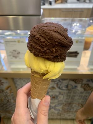   at Gelab Gelateria in Como