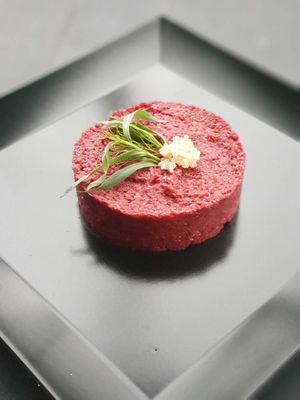 Rode biet tartaar at Comida Vegano in Lichtervelde