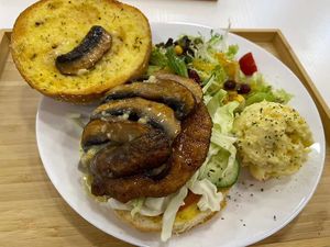 Burger at Reineckea Cafe 吉祥草 in Hong Kong Island