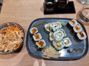 Vegan maki and vegetarian California rolls. Cabbage salad at Moma Sushi in Avignon