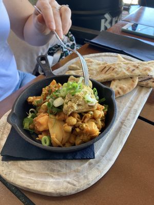Lunch - roasted cauliflower with chickpeas  at Turfmarkt in Alkmaar