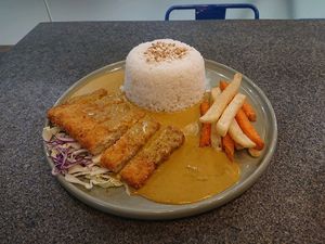 Vegetarian Pork Cutlet Curry Rice 咖哩吉列豬扒飯 at Green Entrance 入素 in New Territories