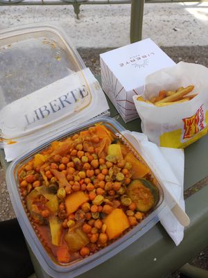 Couscous + portion de frites (déjà entamée) at Maoz - Saint Andre des Arts in Paris