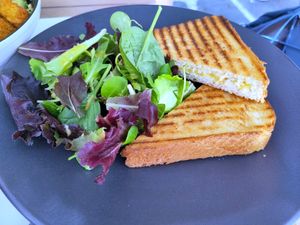 Vegan grilled cheese at Fotis All Day Bar in Naoussa