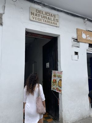 Open!  at Delicias Naturales in Popayan