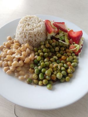 Main plate, meal of the day at Delicias Naturales in Popayan