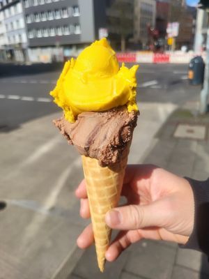  at Eiscafé Del Negro in Aachen