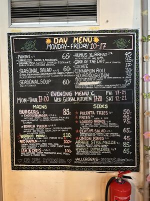 Menu  at Café Mellemfolk in Aarhus