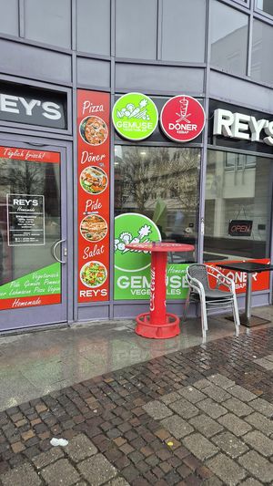   at Rey's Döner in Ulm