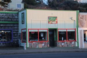 Our location!  Plus we have a boutique next door to shop for your gift needs! at Zest Garden Cafe in Lincoln City