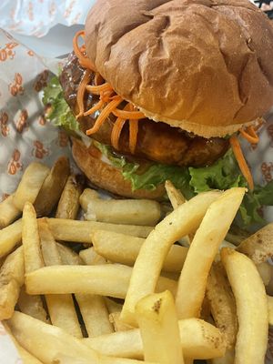 Jot de poio  at fakc-yeah - Cloud kitchen in Mexico City