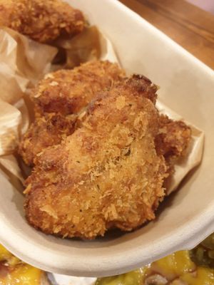 fried chicken was a treat at Style Vegan - 스타일비건 in Seoul